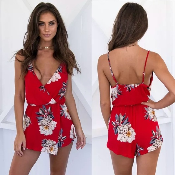 Pants - 🎉Floral Deep V Romper!